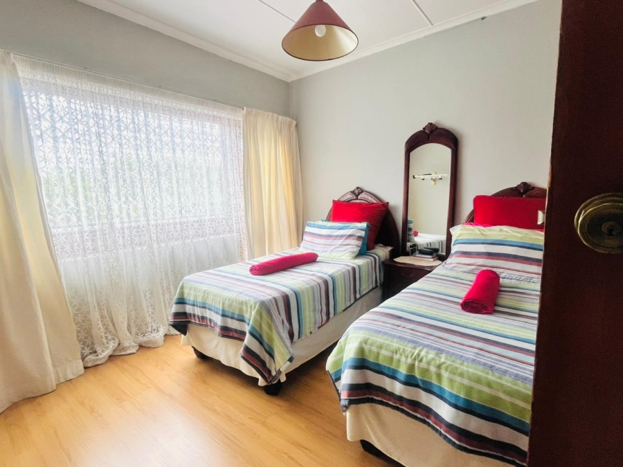 4 Bedroom Property for Sale in Braelyn Eastern Cape